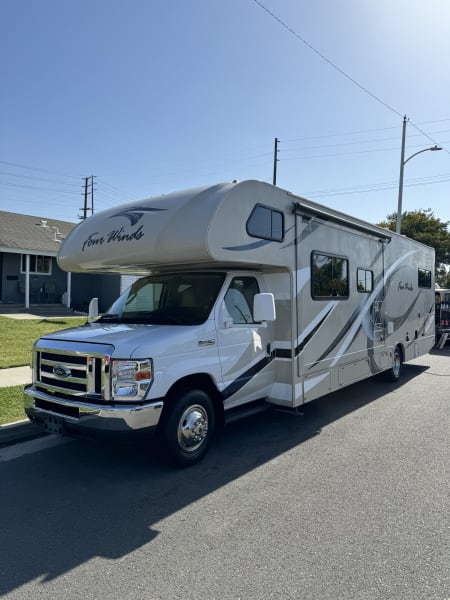 2019 Thor Four Winds Class C available for rent in Huntington Beach, California