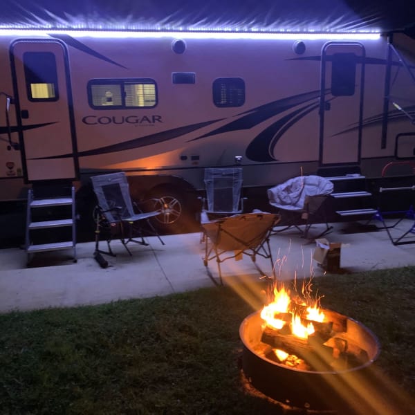 2022 Keystone RV Cougar Travel Trailer available for rent in Woodruff, South Carolina