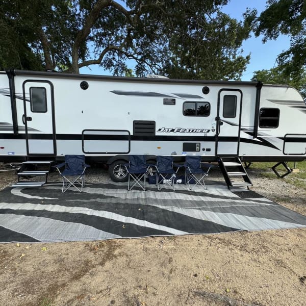 2022 Jayco Jay Feather Travel Trailer available for rent in Myrtle Beach, South Carolina
