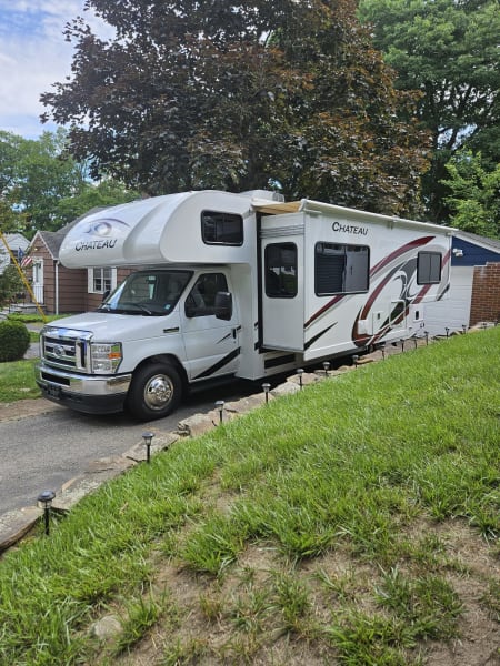 2023 Thor Chateau Class C available for rent in Marietta, Georgia