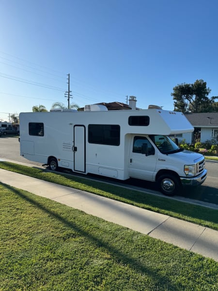 2020 Thor Majestic Class C available for rent in Huntington Beach, California