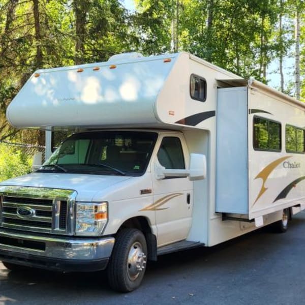 2012 Winnebago MH Class C available for rent in Chugiak, Alaska