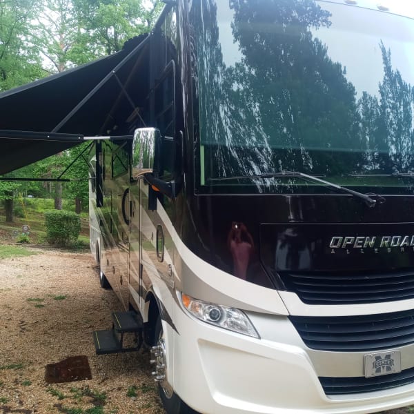 2019 Tiffin Open Road Allegro 36 foot Class A available for rent in Blythe, Georgia
