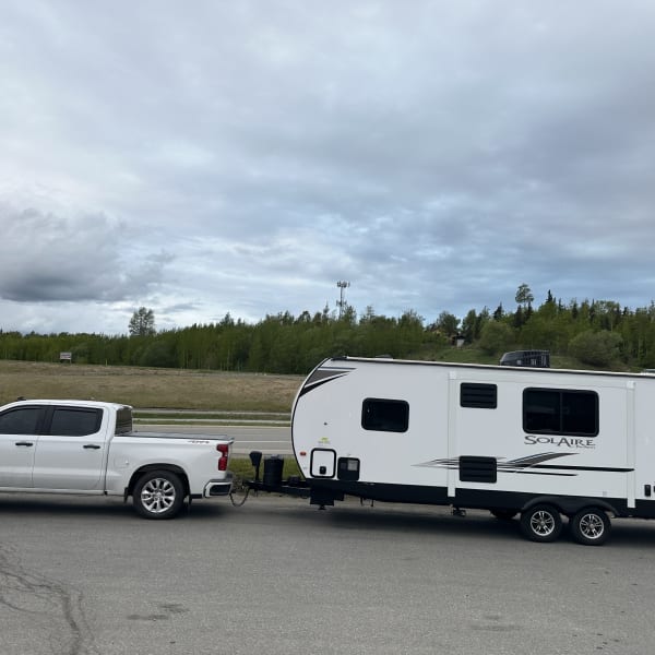 2022 Palomino Solaire Ultra Lite 243BHS Travel Trailer available for rent in Anchorage, Alaska
