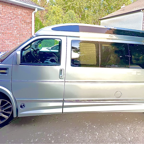 2020 CHEVROLET Cargo Van Class B available for rent in Bettendorf, Iowa