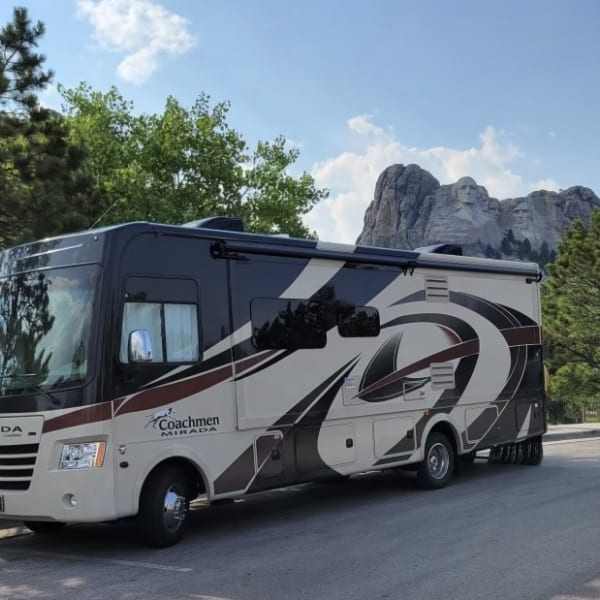 2018 Coachman Mirada Class A available for rent in Indianapolis, Indiana