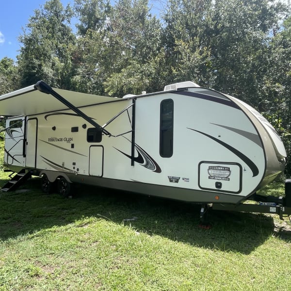 2021 Forest River Wildwood Heritage Glen HL Travel Trailer available for rent in Winter Haven, Florida