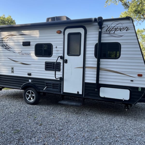 2016 Clipper Clipper Trailer Travel Trailer available for rent in Gibsonia, Pennsylvania