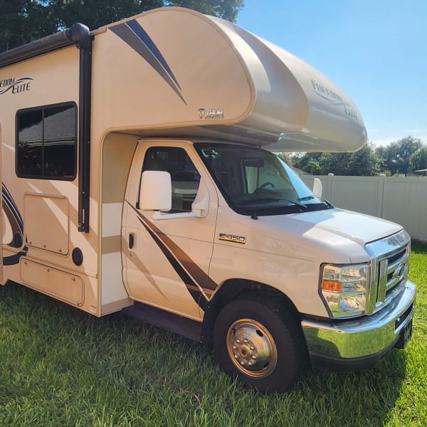 2018 Thor Freedom Elite Class C available for rent in Valrico, Florida