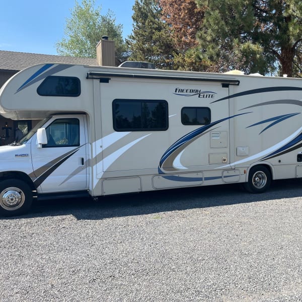 2018 Thor Freedom Elite Class C available for rent in Bend, Oregon