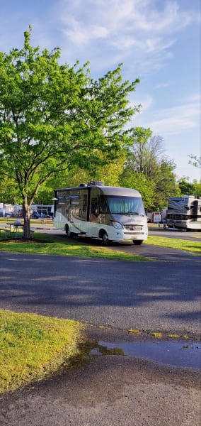 2014 Winnebago Via Class A available for rent in ELLICOTT CITY, Maryland