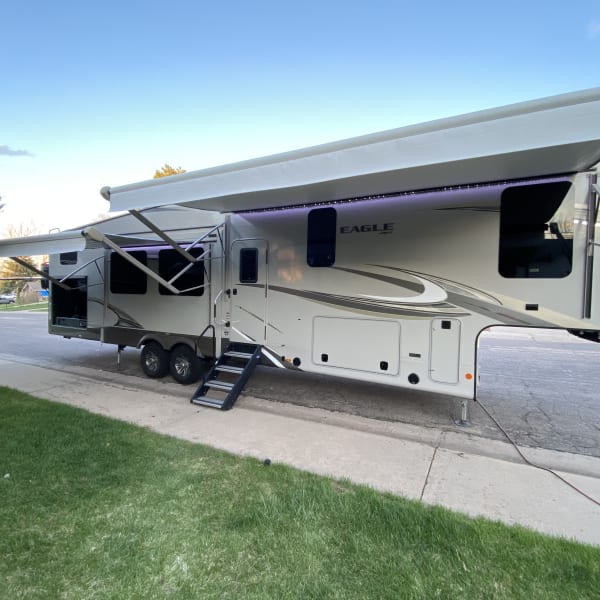 2020 Jayco Eagle Fifth Wheel available for rent in Port Charlotte, Florida