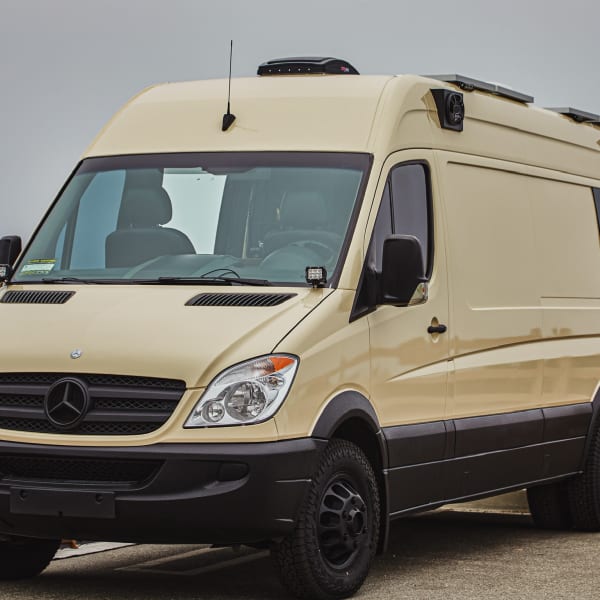 2008 Mercedes-Benz Sprinter Class B available for rent in Downey, California