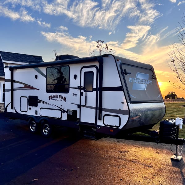 2015 Starcraft Travel Star Travel Trailer available for rent in Lititz, Pennsylvania