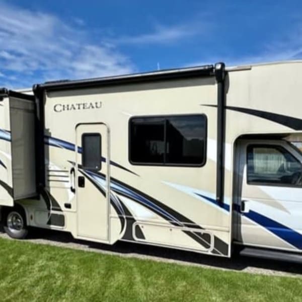 2019 Thor Motor Coach Chateau Class C available for rent in Walker, Michigan