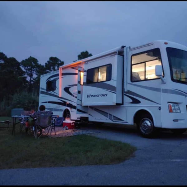 2012 Thor Motor Coach windsport 31D Class A available for rent in Jacksonville, Florida