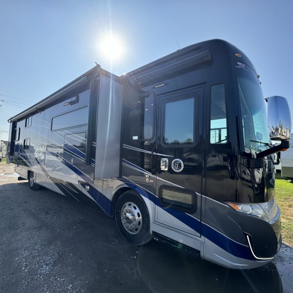 2020 Tiffin Motorhomes Allegro Red Class A available for rent in Houston, Texas