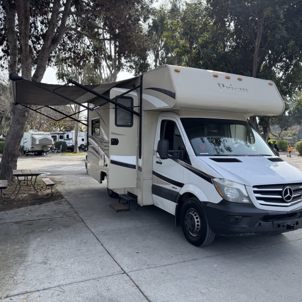 2015 Coach House Mercedes Sprinter Class C Class C available for rent in Chula Vista, California