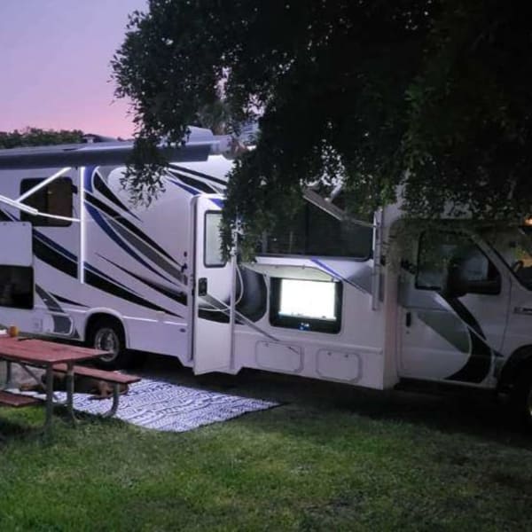 2021 Thor Four Winds Class C available for rent in Indian Harbour Beach, Florida