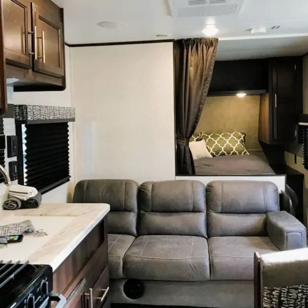 2020 Jayco Jay Flight Travel Trailer available for rent in Brampton, Ontario