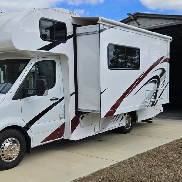 2024 Mercedes Coleman 24CL Class C available for rent in Brooksville, Florida