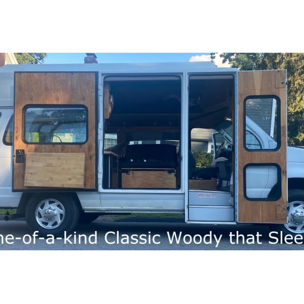 2011 Ford Econoline Class B available for rent in Waltham, Massachusetts