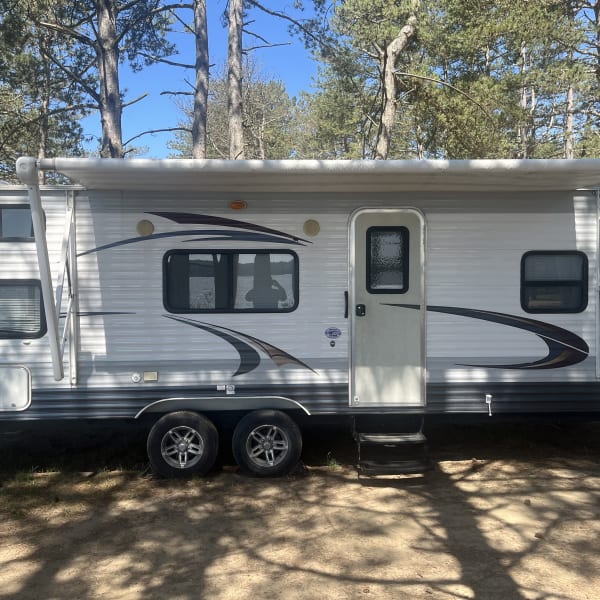 2023 Forest River Wildwood X-Lite Travel Trailer available for rent in Lapeer, Michigan
