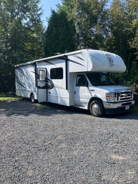 2021 Nexus RV Triumph Class C available for rent in Richelieu, Quebec