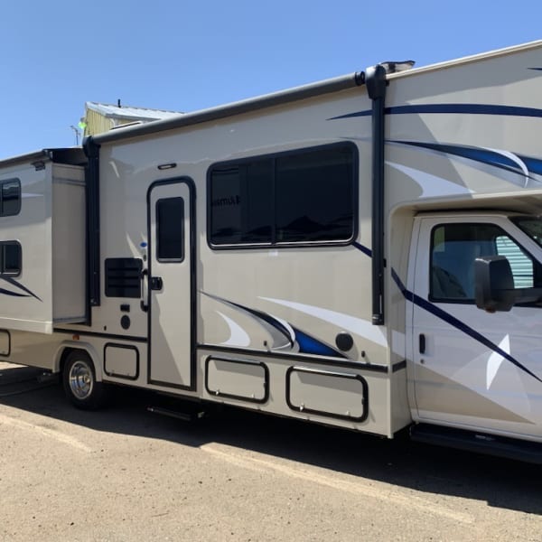 2018 Gulf Stream Conquest Class C available for rent in Thornton, Colorado