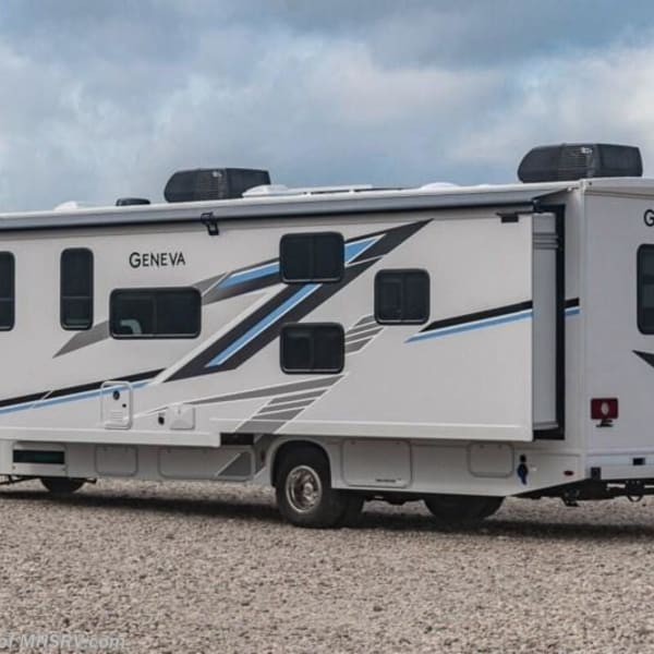 2025 Thor Motor coach Geneva Class C available for rent in Prosper, Texas