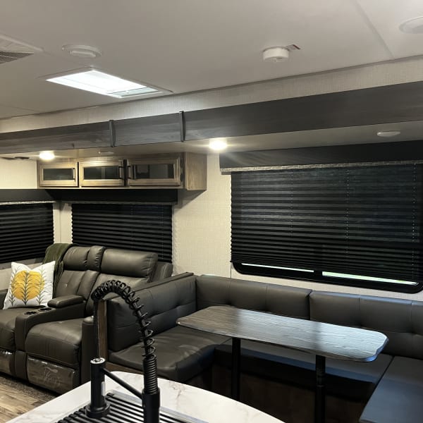 2021 Venture SPORTTREK 332VBH Travel Trailer available for rent in Louisburg, North Carolina