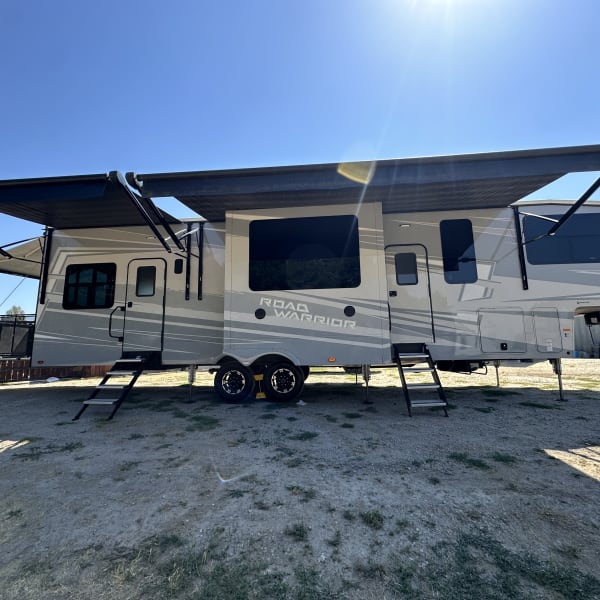 2022 Heartland RVs Road Warrior Toy Hauler Fifth Wheel available for rent in Madera, California