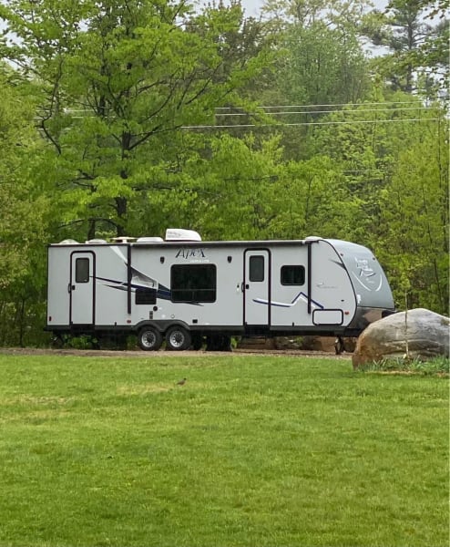 2017 Coachmen Apex LE Travel Trailer available for rent in Chesterfield, New Hampshire