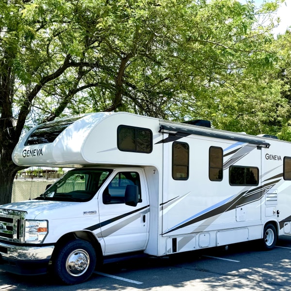 2022 Thor Geneva Class C available for rent in Lake Point, Utah