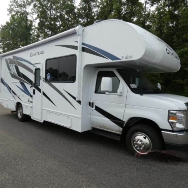 2024 Thor Chateau Class C available for rent in Springdale, Arkansas