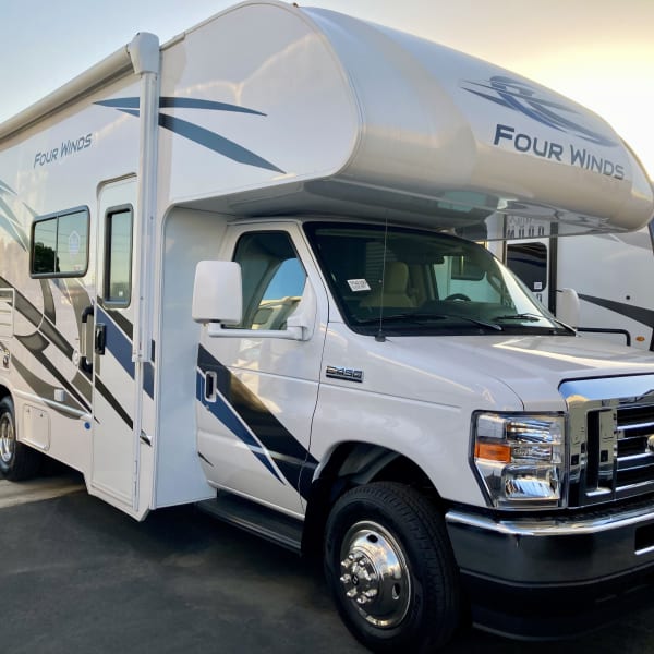 2022 Thor Four Winds Class C available for rent in Alhambra, California