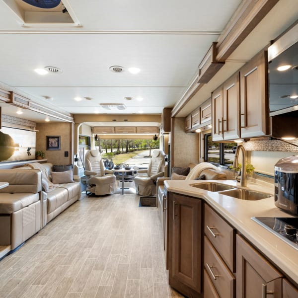 2021 Thor Miramar Class A available for rent in Fort Myers, Florida