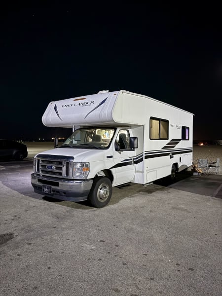2021 Forest River Coachmen Freelander Class C available for rent in Los Angeles, California