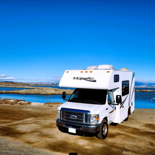 2017 Thor Majestic Class C available for rent in Fremont, California