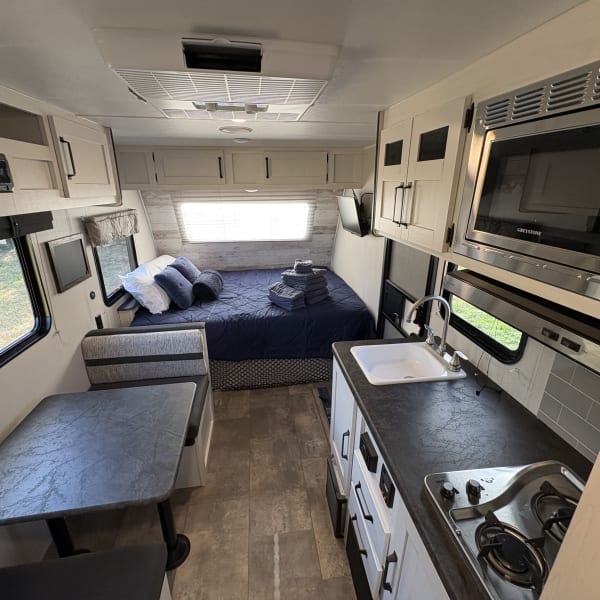 2023 Palomino Puma Ultralite 16BHX Travel Trailer available for rent in Bellvue, Colorado