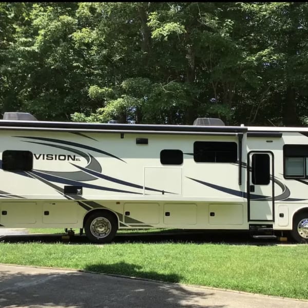 2022 Entegra Coach Vision XL Class A available for rent in Williamsburg, Virginia