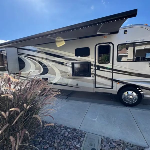 2016 Fleetwood Southwind 34A Class A available for rent in Menifee, California