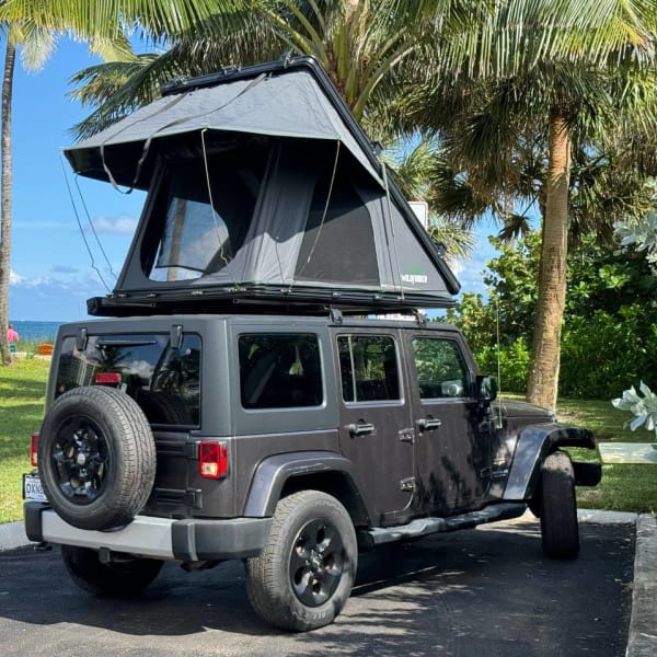 2014 Jeep Wrangler Truck Camper available for rent in Ft Louderdale, Florida