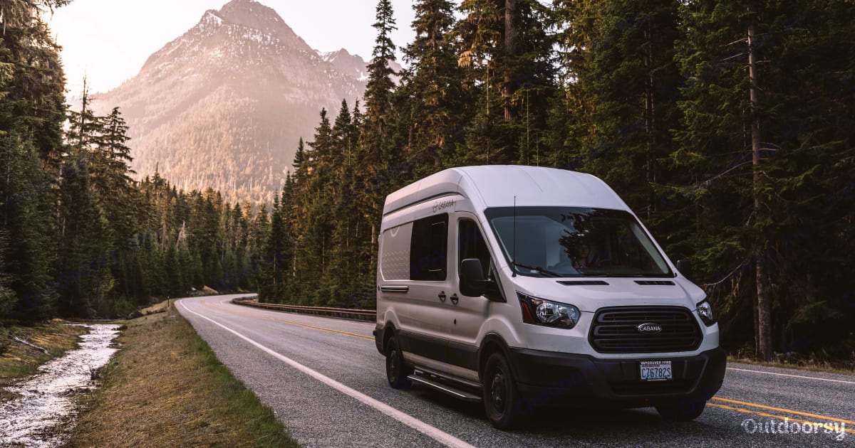 2020 Ford Custom Transit 250 Motor Home Camper Van Rental