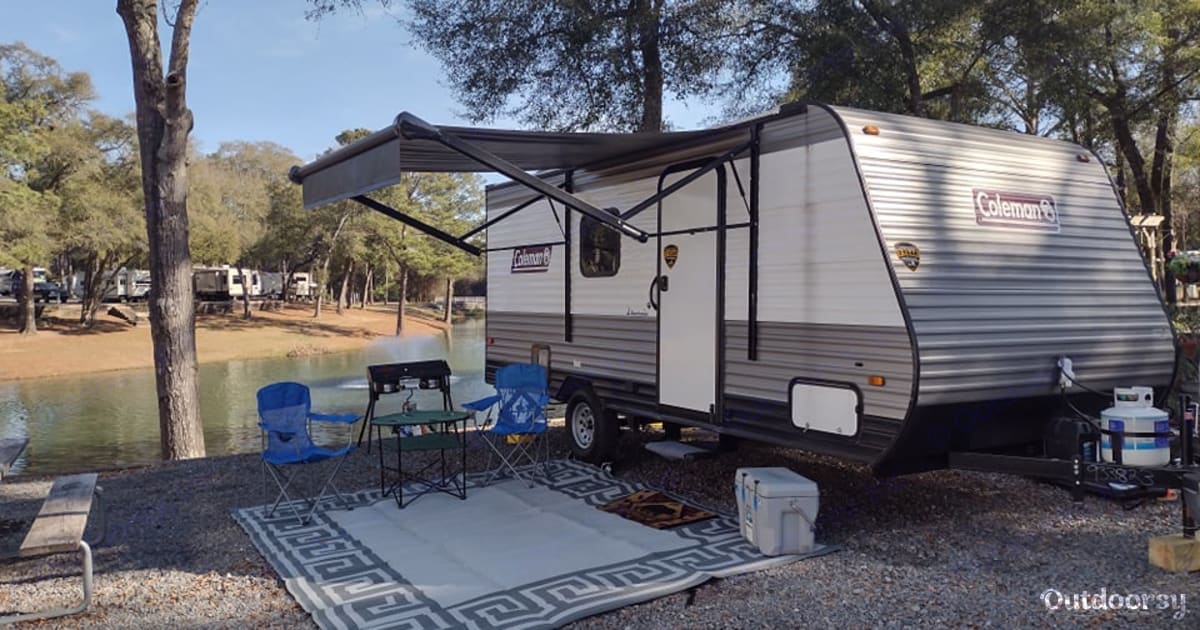 2022 Coleman Lantern 17B Trailer Rental in Stone Mountain