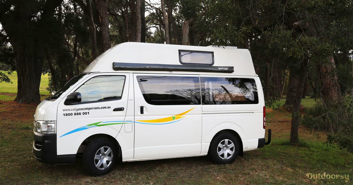 2010 Toyota HiAce Hitop Campervan Motor Home Camper Van Rental in