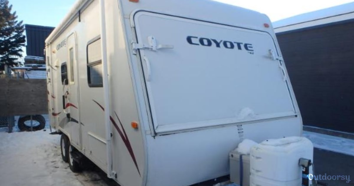 2010 KZ Manufacturing Coyote Trailer Rental in Vernon, BC Outdoorsy