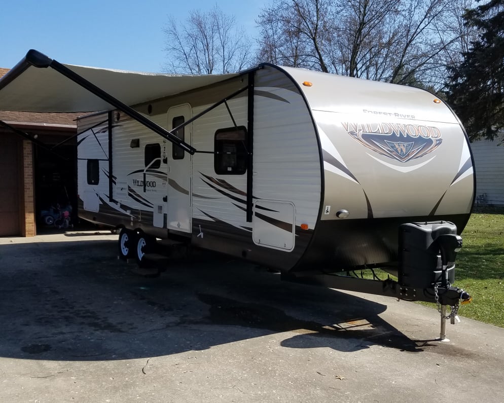 2016 Travel Trailer RV for Rent in Goshen, Indiana - RVUSA.com