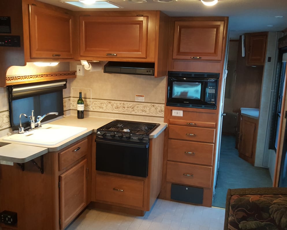 2005 Fleetwood Tioga available for rent in Las Vegas Nevada