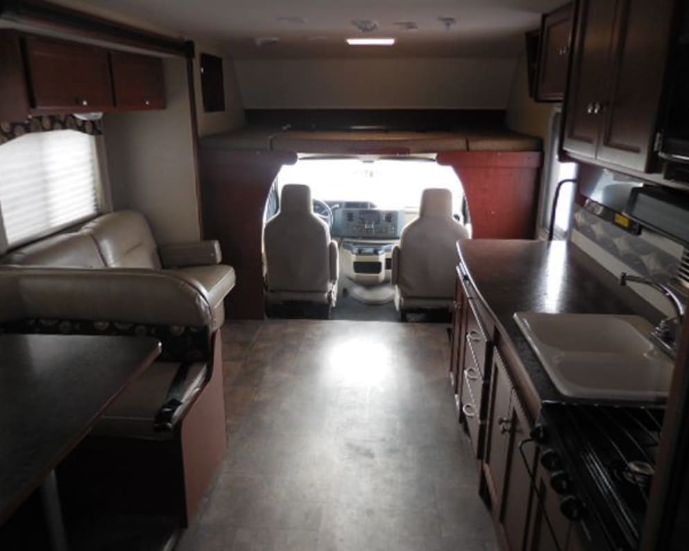 2014 Winnebago ITASCA Class C for rent in Sacramento California